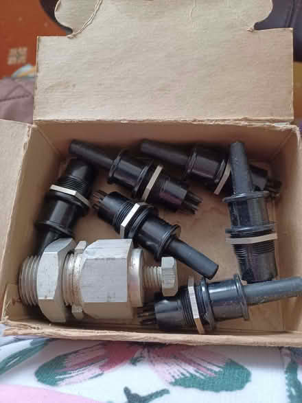 Photo of free 6 Pin cable connectors (Allestree DE22) #1