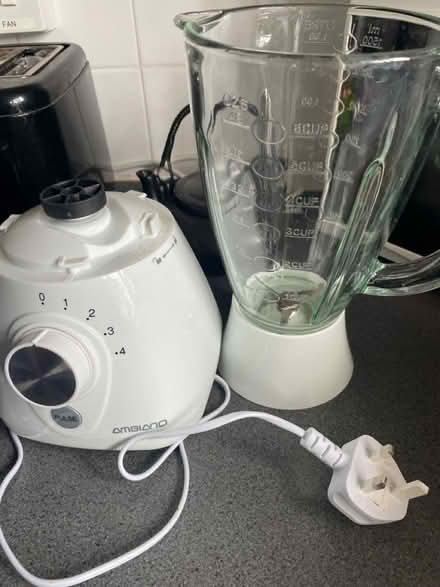 Photo of free Blender (Selsdon CR2) #1