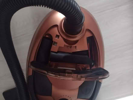 Photo of free Vacuum cleaner (Gyle EH12) #3