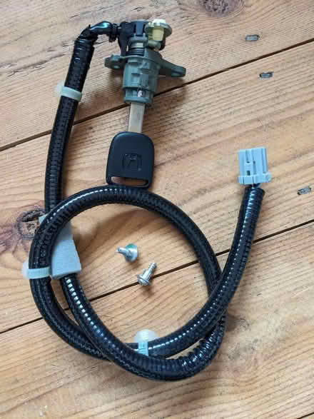 Photo of free Honda Jazz door cylinder with key (OX14, Abingdon) #1