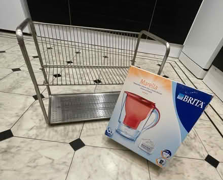 Photo of free Water jug & Draining board (Snaresbrook E18) #1