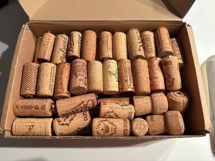 Photo of free Box of 110 wine corks (SE1) #1