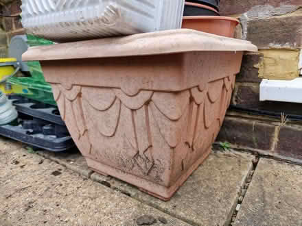 Photo of free Plastic garden plant pots (Woking GU22 9) #3