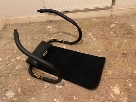 Photo of free ABS Trainer exercise equipment (Bermondsey SE1 5HP) #1