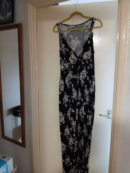 Photo of free Dress 16/18 (Little Chester DE1) #1
