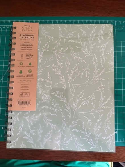 Photo of free unused 2025 planner (Allston) #2