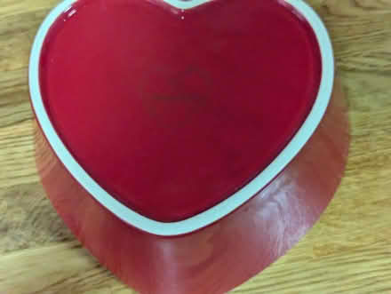 Photo of free Deep Heart Shaped bowl (Grangeway area NN10) #3