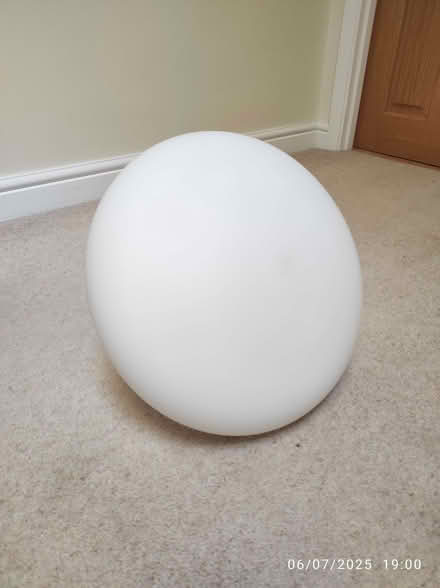 Photo of free Ceiling light (Chesham HP5) #4