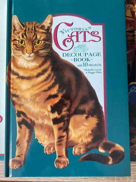 Photo of free Cats. Decoupage book and scraps (PL158QJ) #3