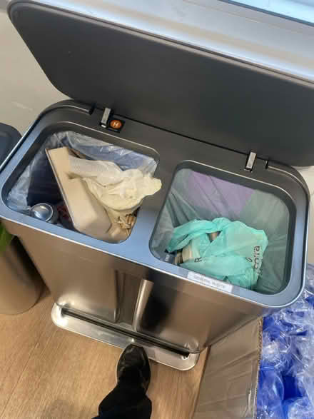 Photo of free Large bins (Tottenham Court Road, london) #4