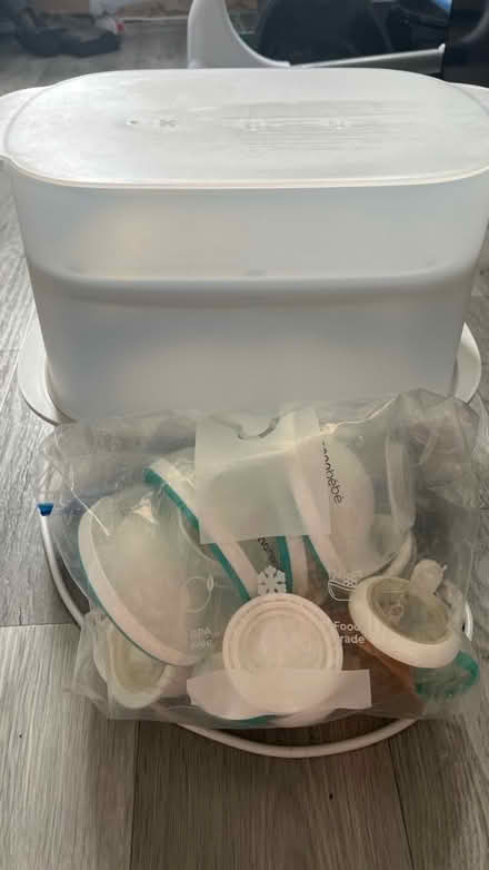 Photo of free Nano Bebe bottle set and steamer (Bexley DA5) #1