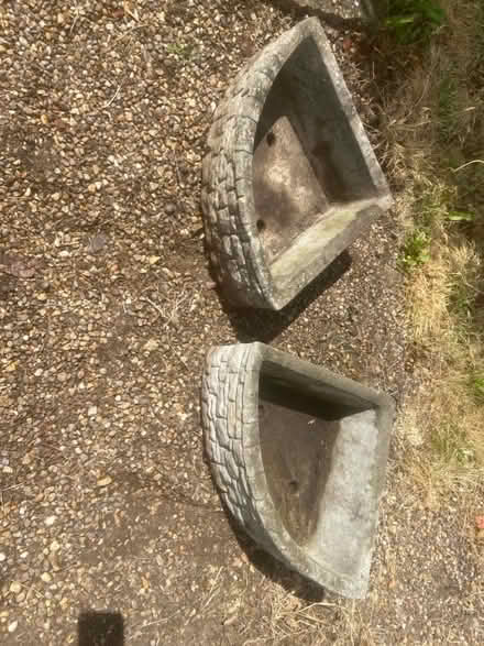 Photo of free 2 corner planters (Northolt UB5) #2