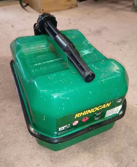 Photo of free 10 litre petrol can (Titchfield PO14) #2