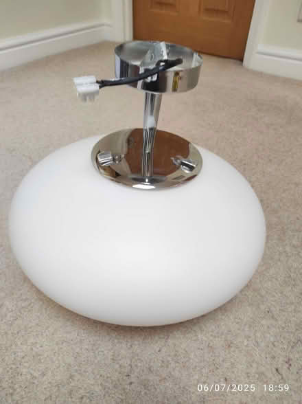 Photo of free Ceiling light (Chesham HP5) #3