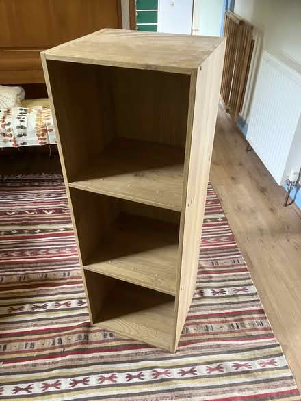 Photo of free small bookshelf (Roslin EH25) #1