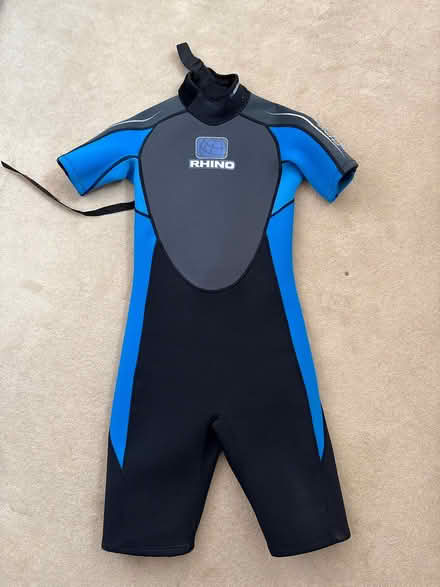 Photo of free Youth shorty wetsuit - suitable for 11/12 year old (Kingston Gate KT2) #1