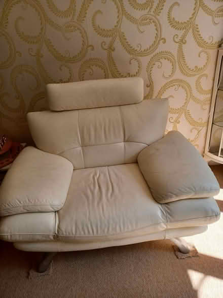 Photo of free Large chair (Doddington park Lincoln) #1