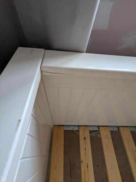 Photo of free IKEA day bed (Addlestone KT15) #2