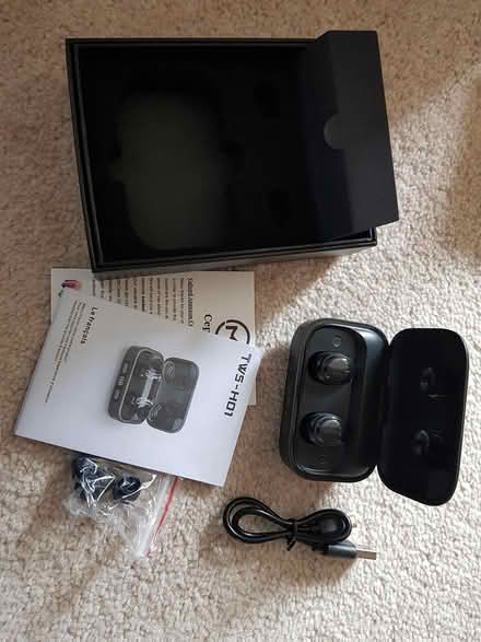 Photo of free Wireless earbuds (Fairview GL52) #2