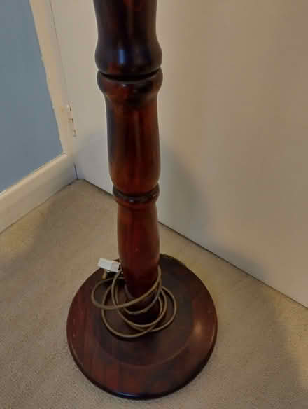 Photo of free Standing Lamp (Eastbourne DL1) #4