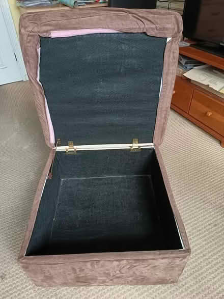 Photo of free Storage pouffe (Queen street, Lancaster) #1