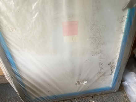 Photo of free Shower Tray (Hanley Swan WR8) #1