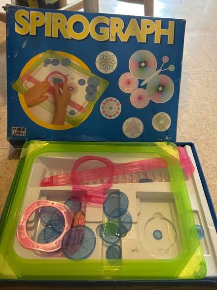 Photo of free Spirograph (Ip33) #1