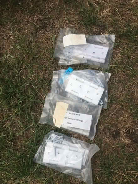 Photo of free Various hinges (Newhaven BN9) #1