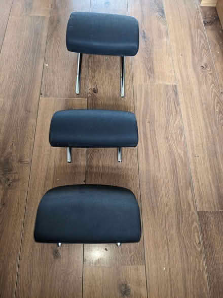 Photo of free 3 rear headrests Skoda Octavia Mk3 (Ranmoor S10) #1