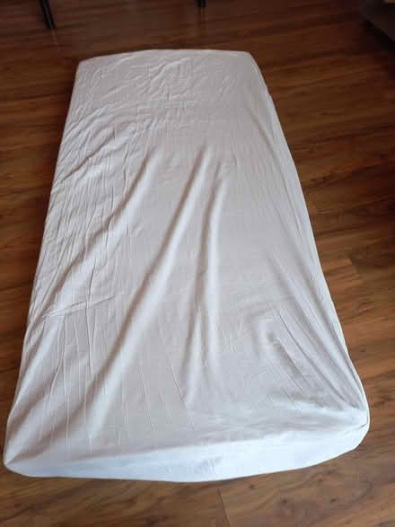 Photo of free mattress for single size bed (Ha5 pinner) #1