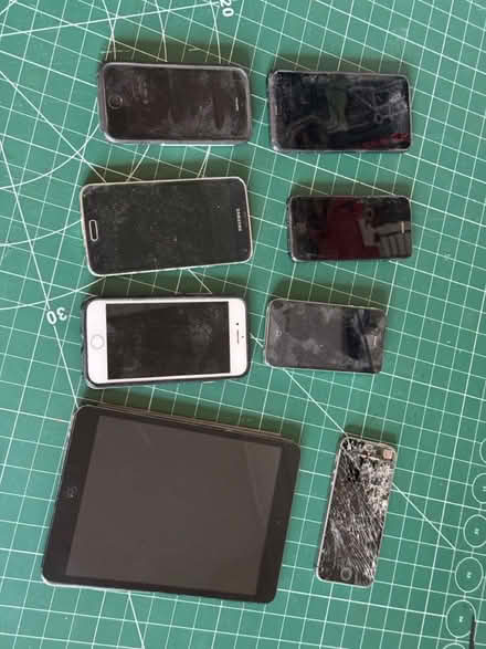 Photo of free Job lot loads of stuff (HA0) #1