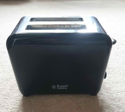 Photo of free Russel Hobbs 2-SliceToaster (Prestwood HP16) #1