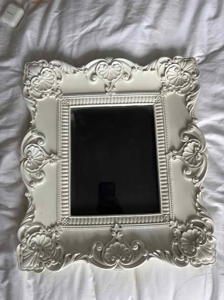 Photo of free Ornate photo / picture frame (Kingston Gate KT2) #2