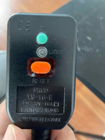 Photo of free European plug with switch (BR2) #2