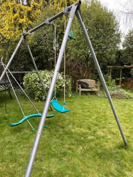 Photo of free TP swing set (Fleetville AL1) #1