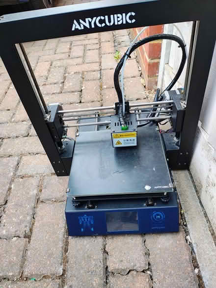 Photo of free 3d printer, faulty, for spares (Newbury, RG14) #1