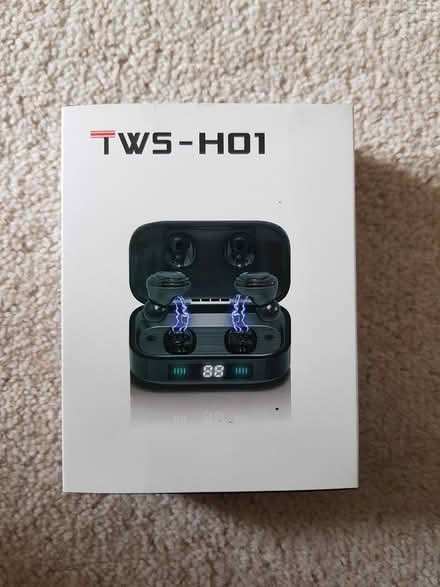 Photo of free Wireless earbuds (Fairview GL52) #1