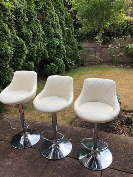 Photo of free 3 cream Bar Stools (KT15. Woodham.) #1