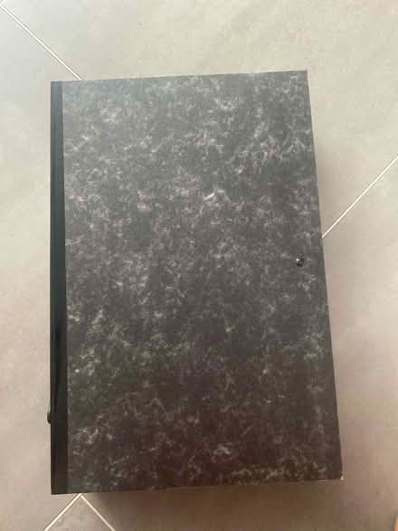 Photo of free 5x box files (Forest green) #1