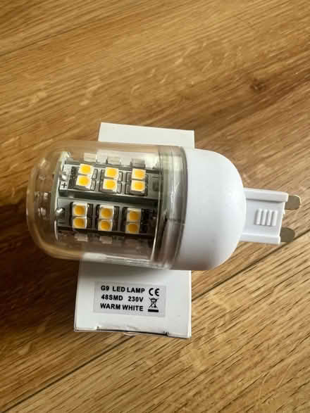 Photo of free 8 x G9 led + 6 x led candle lamps (Farnworth Widnes WA8) #2