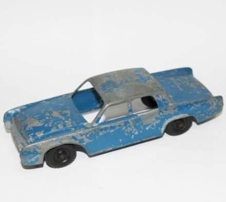 Photo of Old metal cars any condition (Dunstable LU6) #1