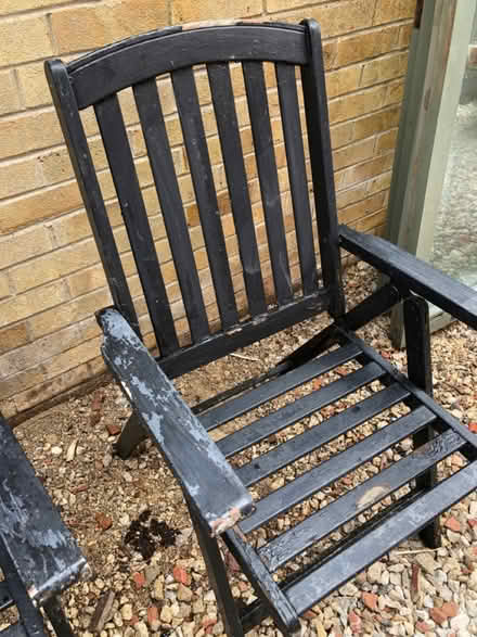 Photo of free 4 Folding garden chairs (Wantage OX12) #4