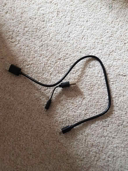 Photo of free USB to micro USB cables (Fairview GL52) #1