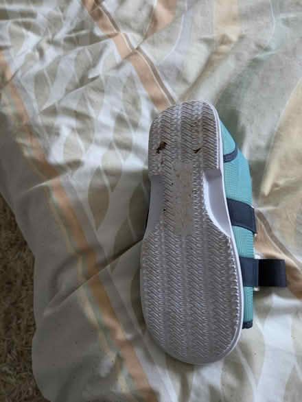 Photo of free Single open toed shoe (BS16) #3