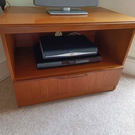 Photo of free Storage unit/TV stand (Central HORSHAM) #1
