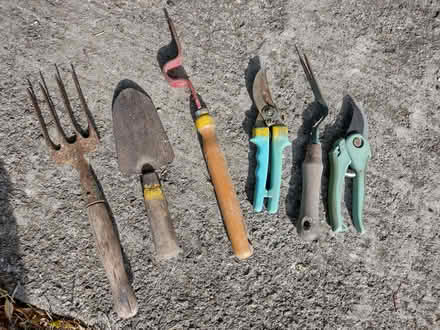 Photo of free Old garden tools - dupes (Bradford on Avon BA15) #1