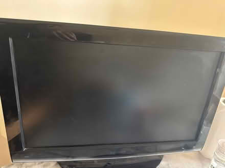 Photo of free Toshiba dvd tv (Tilbury RM18) #1