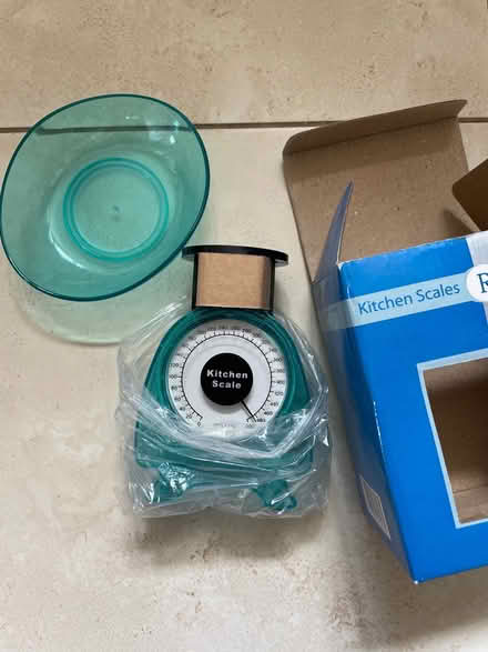 Photo of free Kitchen Scales (Mill Hill (NW7)) #1