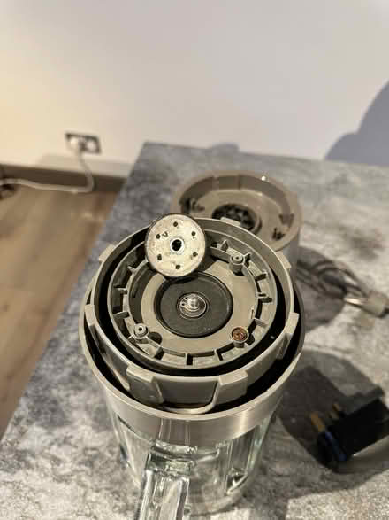 Photo of free Blender (AEG SB7500) - needs fixing - see details (Cubitt Town E14) #3