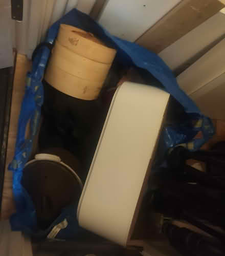 Photo of free Bag of various stuff (Se5) #1